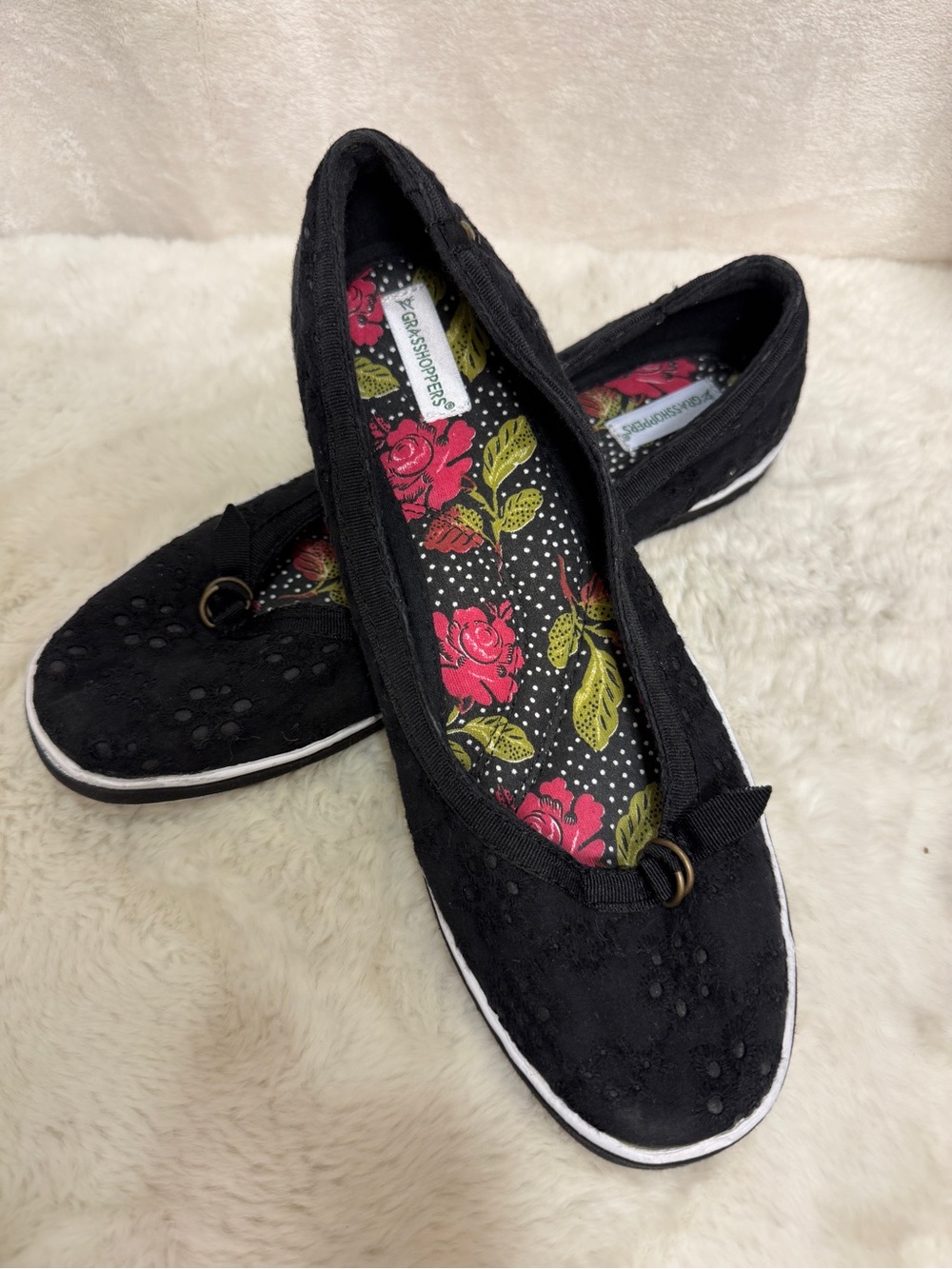 Grasshoppers Black Ballet Flat Sneaker with Pink Floral Insole 7½